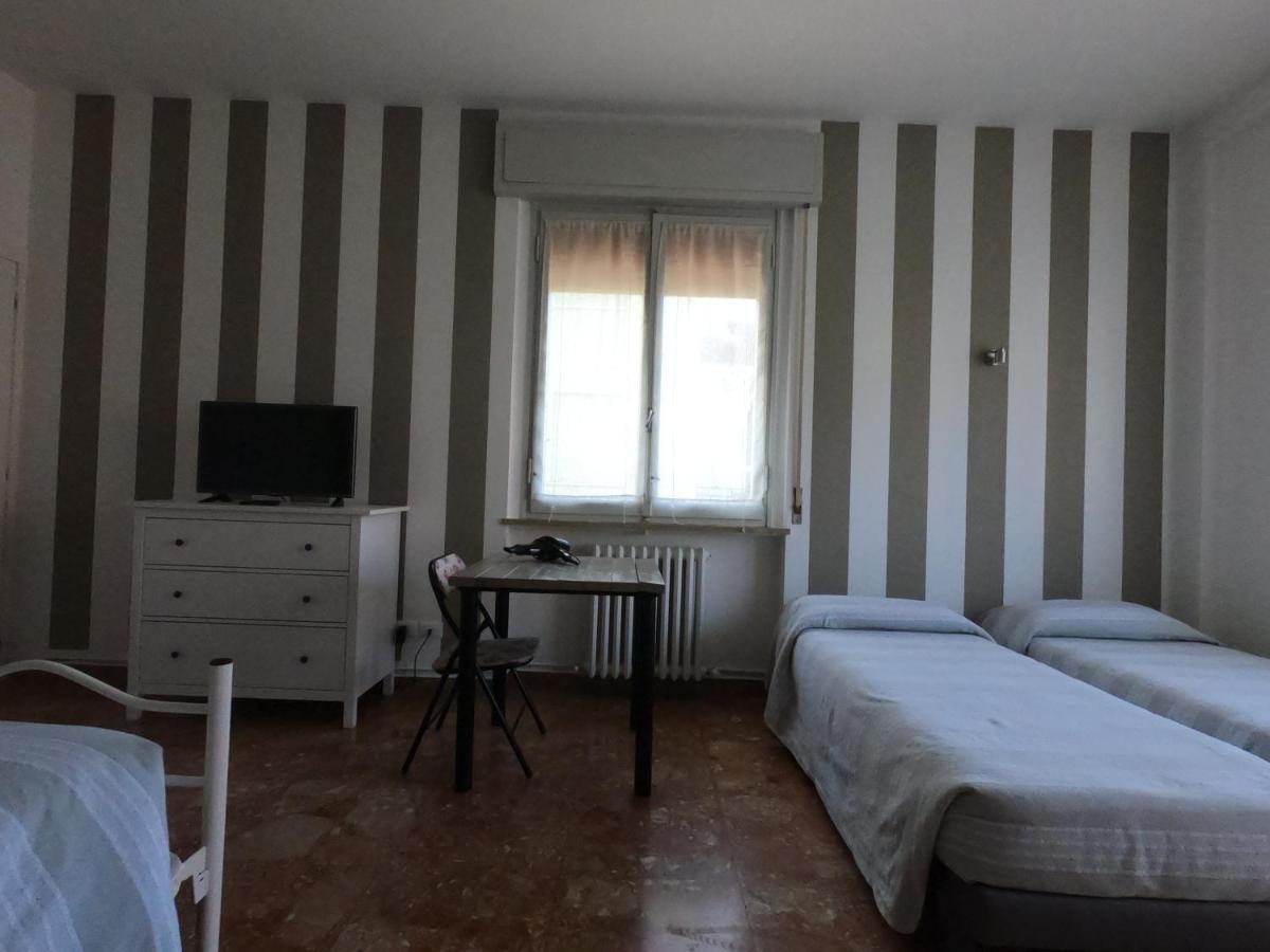 Gardenia Guest House Forlì Екстериор снимка