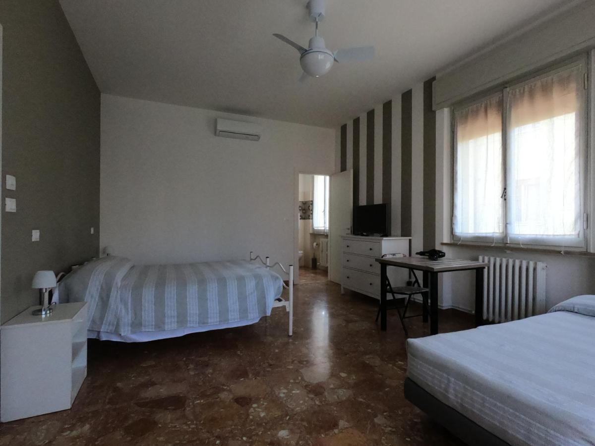 Gardenia Guest House Forlì Екстериор снимка