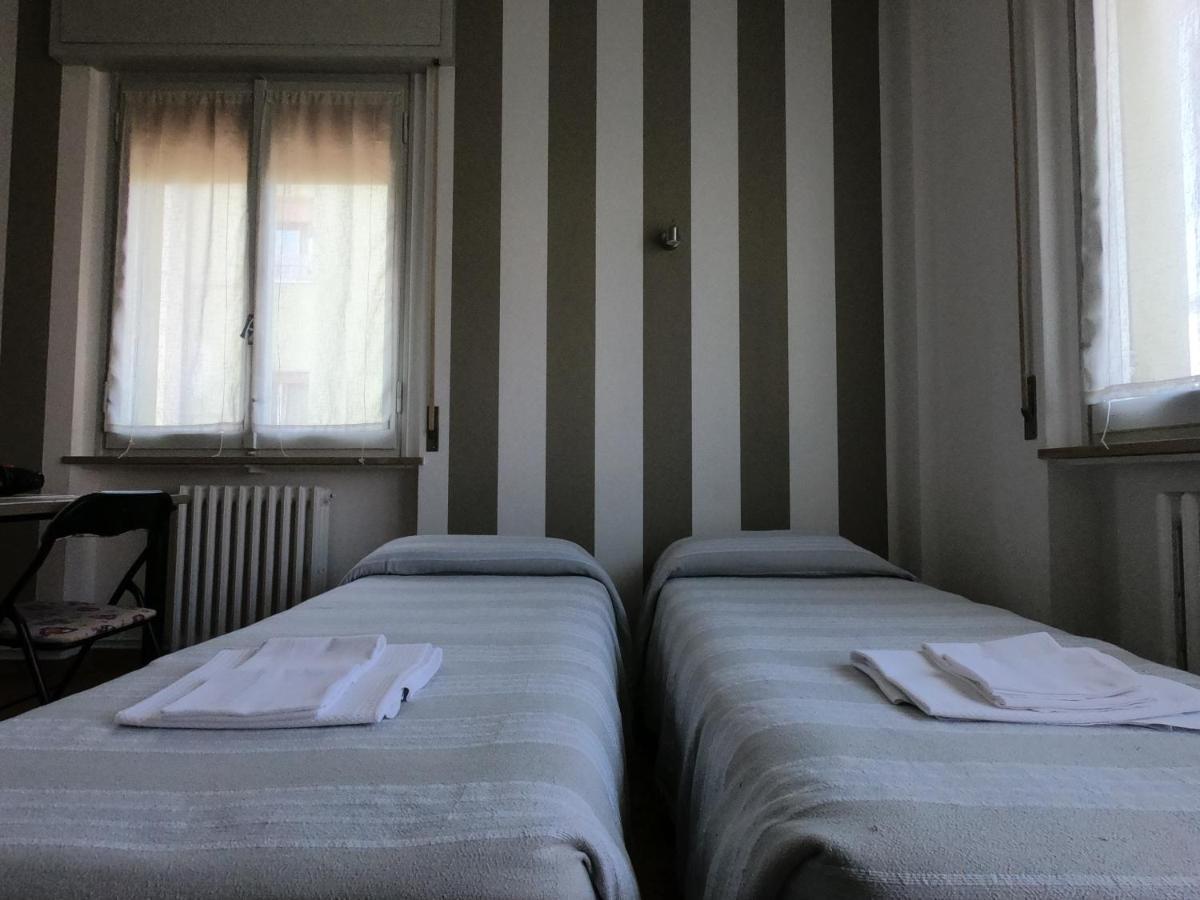 Gardenia Guest House Forlì Екстериор снимка